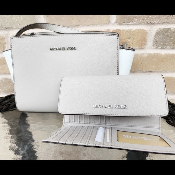 ‼️SALE‼️ Michael kors crossbody Wallet Bundle Gray - Picture 5 of 8